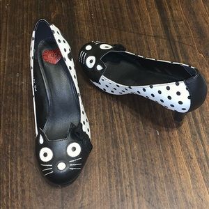 TUK black and white polka dot kitty heels sz 7